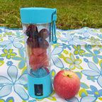 خلاط الفواكة و المشروبات المحمول