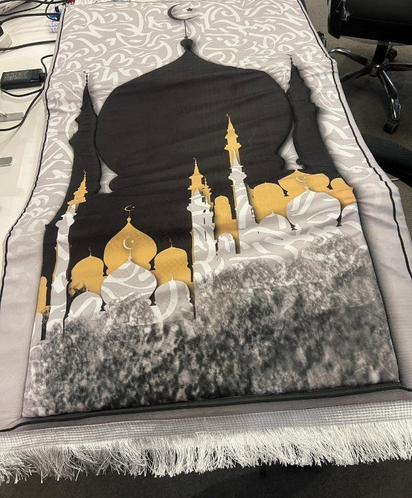 مصلية مبطنة مانعة للانزلاق كبيرة - Finder